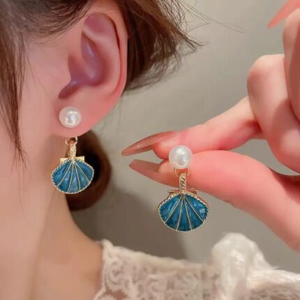 Vintage Lotus Dangles Earrings